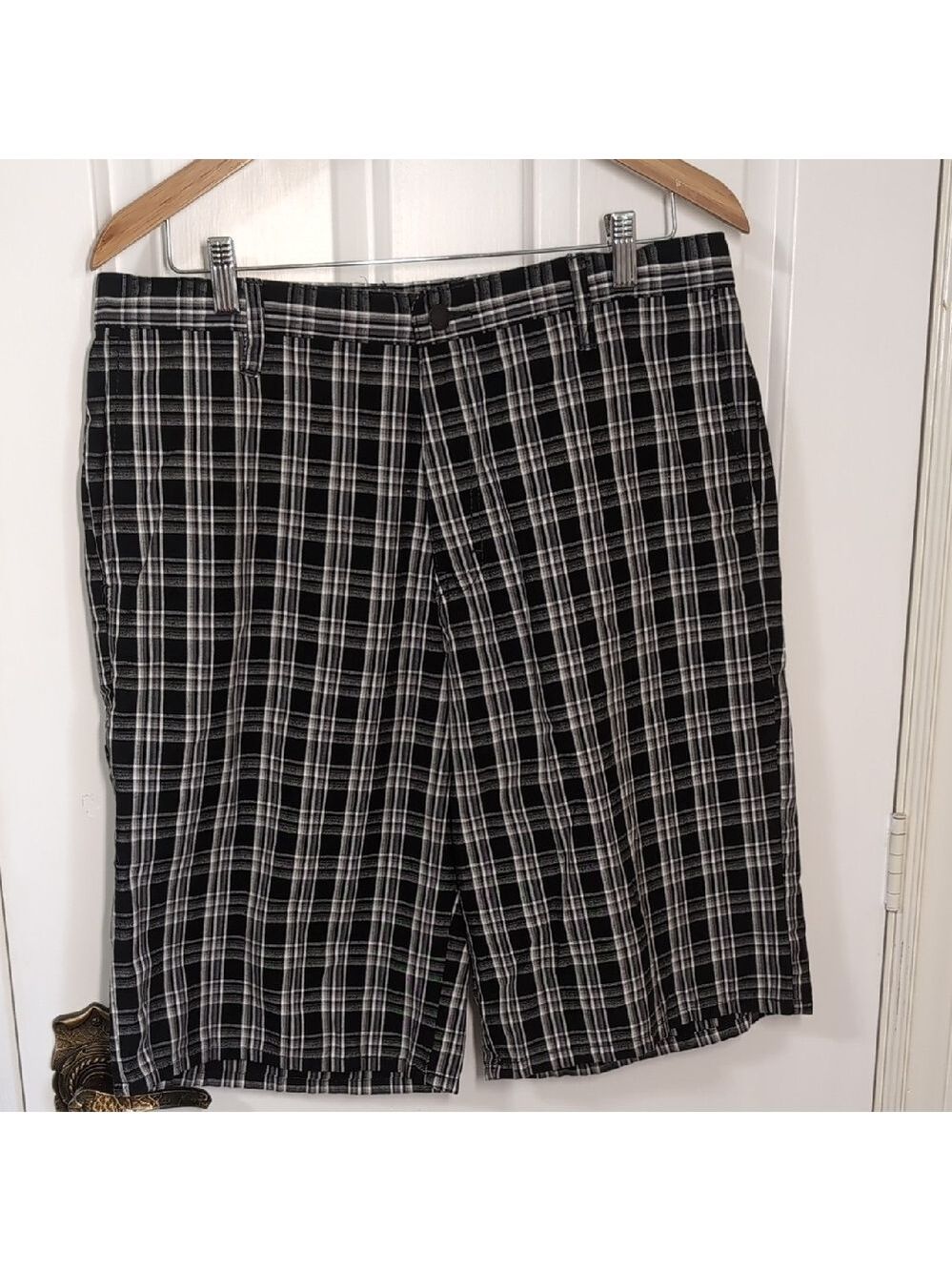 Dickies Black and White Checkered Flat Front Shorts Men's Size 34 SALE